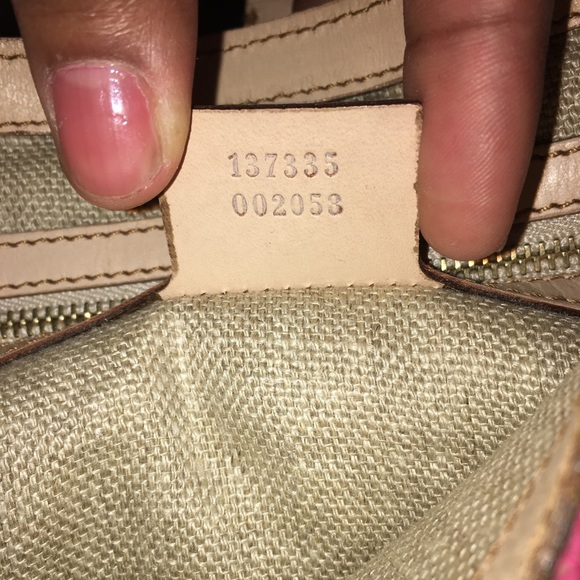 Authentic Vintage Gucci bag - Picture 3 of 8